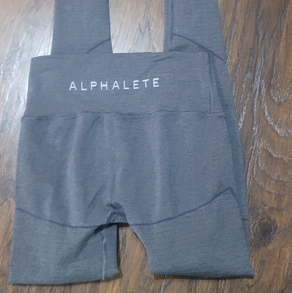 2018 Revival leggings-Open to offers